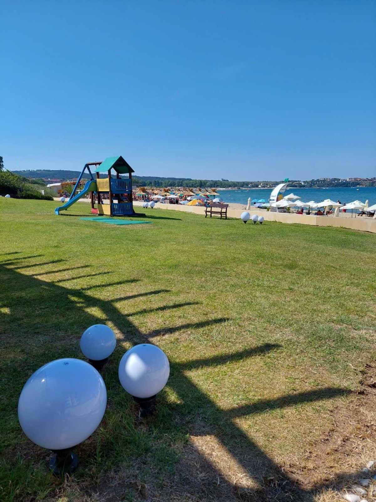 Sand Lillies Sunny Relax Sozopol Exterior foto